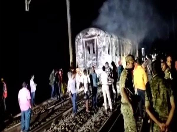 Bihar: Fire breaks out in AC coach of special Holi train near Ara; no casualties reported